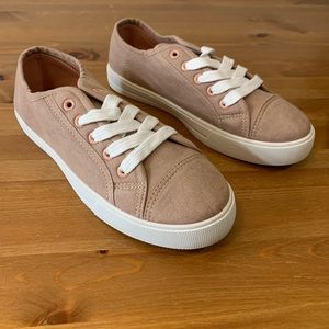 New! Justfab Sneakers - Pink - Size 8.5 US